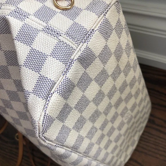Louis Vuitton Neverfull Damier Azur MM - Picture 4 of 11